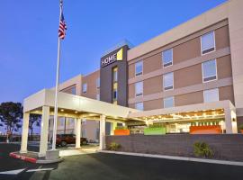 Home2 Suites By Hilton Hanford Lemoore、ハンフォードの駐車場付きホテル