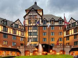 Hotel Roanoke & Conference Center, Curio Collection by Hilton, hotel cerca de Mill Mountain Zoo, Roanoke