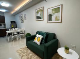 FLY & REST GUESTHOUSE - Mactan-Cebu International Airport, bed and breakfast en Lapu Lapu City