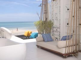 Adika - The beachfront Loft, hotel in Chaloklum