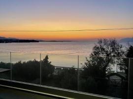 Luxury Apartment Sea View Chalkida, hotel de lux din Chalkis