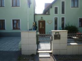 Gartenpension Prosl, hotel ve Vídni