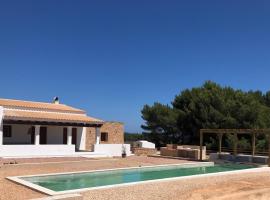 Casa S'Olibassa, hotel perto de La Mola Lighthouse, La Mola