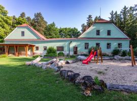 Hájenka Budislav, hotel di Budislav