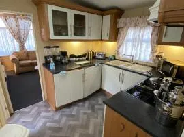 Skegness ingoldmells 6 berth en-suite Bath en-suite shower 2 toilets