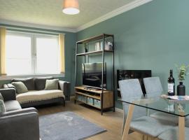 Modern 2-Bed Haven, FREE PARKING, viešbutis Edinburge