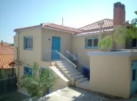 Despinas small house