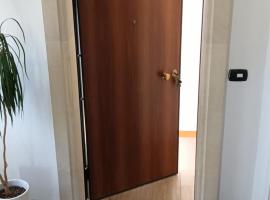 Salento House, ξενοδοχείο σε Salice Salentino