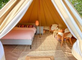 Greystones Glamping Tent 5, kamp sa luksuznim šatorima u gradu Grejstons