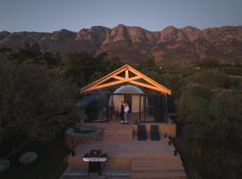 Streamside Geodome, hotel in Tulbagh