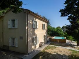 Casa Sul Serra โรงแรมในกาลชี