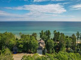 Waterfront Lake Huron Getaway with Private Beach!, vacation home in Rogers City