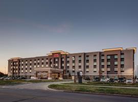 Hampton Inn & Suites-Wichita/Airport, KS, hotel a prop de Aeroport nacional de Wichita Dwight D. Eisenhower - ICT, 