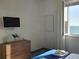 Deviveschi guest house, affittacamere a Castellammare di Stabia