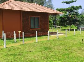 5 Mile Beach Resort, hotel en Kumta