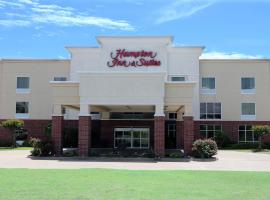 Hampton Inn and Suites Stephenville: Stephenville şehrinde bir otel