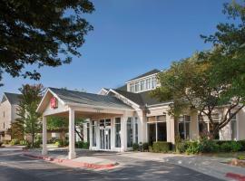 Hilton Garden Inn Bentonville Rogers, ξενοδοχείο κοντά στο Περιφερειακό Αεροδρόμιο Northwest Arkansas - XNA, Μπέντονβιλ