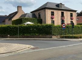 Guesthouse Villa Vauban, hotel near Grote Markt Ypres, Ieper