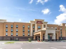 Hampton Inn & Suites Manchester, TN