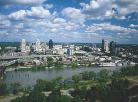 Hampton Inn & Suites Sacramento-Airport-Natomas, ξενοδοχείο στο Σακραμέντο