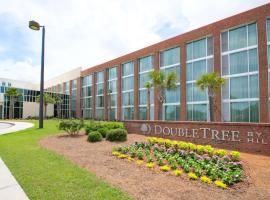 DoubleTree Hotel & Suites Charleston Airport、チャールストン、North Charlestonのホテル