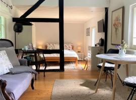 Bergisches Cottage Solingen, hotell i Solingen