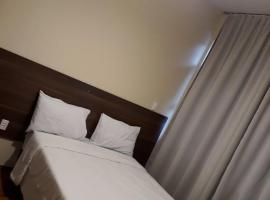 Hotel Embaixador, hotel en Cruzeiro