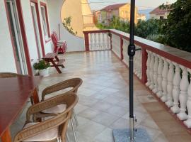 Apartment N&V 1, hotel in Crikvenica