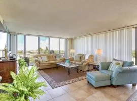 Treasure Island Resort Condo with Beach Access!