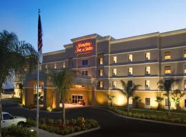 Hampton Inn & Suites Lake Wales, hotelli kohteessa Lake Wales