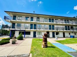 Motel 6-Flagstaff, AZ - West - Woodland Village – hotel w mieście Flagstaff