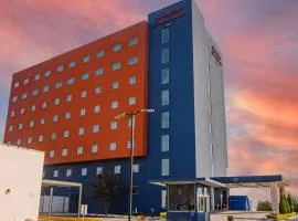 Hampton Inn & Suites by Hilton Salamanca Bajio