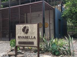 Rivabella Un Paraíso en las Riberas del Río Súnuba، فندق في Guateque