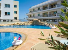SEABREEZE APARTMENT 200m away from the sea, hotel v destinaci Paralimni