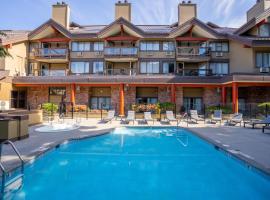 Whistler Village Inn & Suites, viešbutis mieste Vistleris