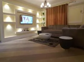 3JD Lavishly Furnished 3-Bed Genius