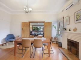 Hello Henna. A home with a large secure yard., hotel v destinaci Warrnambool