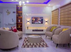 Thistle Greens Apartment, feriebolig i Ikeja