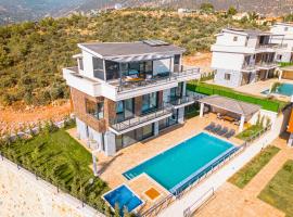 Kalkan Luxury Villas With Panoramic Sea View, hotel en Kaş