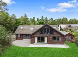 Finest Retreats - The Logs