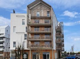 bel appartement avec terrasse, hotel di Lagord