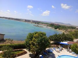 Sea View Holiday for Family and Friends Aheloy, near Sunny Beach-Почивка с изглед към морето за семейство и приятели Ахелой, близо до Слънчев бряг, Hotel in Aheloy