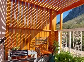 The Trailhouse