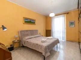 MM Massaua Apartment - w/ two Balconies