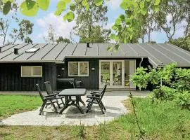 Awesome Home In Grenaa With 3 Bedrooms, Sauna And Internet