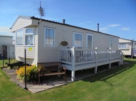 Golden Sands: Richmond GS:- 6 berth, Blow heated, Access to the beach, hotel in Ingoldmells