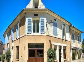 Gîte les jasmins centre historique Saint-Astier, hotel en Saint-Astier