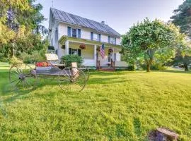 Hop Bottom Home with Private Yard and Fire Pit!