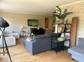 Apartment in the heart of Crans Montana、クランのホテル