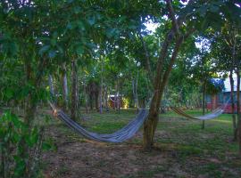 Niwe Mai plant medicine retreat, lodge à Tambo